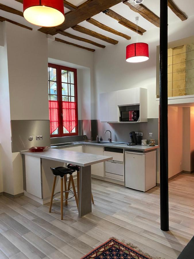 Le Gite De Lancelot Avec Balneo City Center Sens Kültér fotó