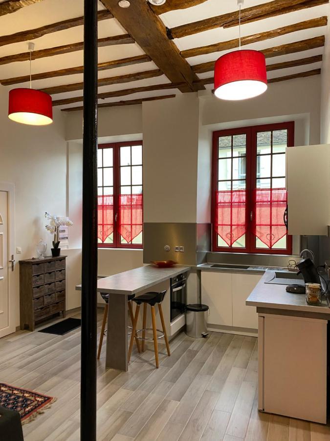 Le Gite De Lancelot Avec Balneo City Center Sens Kültér fotó